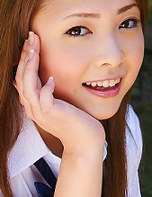 Cutie Japanese School Girl Marimi Natsuzaki